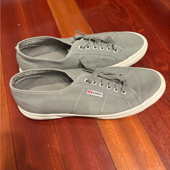 Men’s grey Superga sneakers size 44 - Picture 3 of 6
